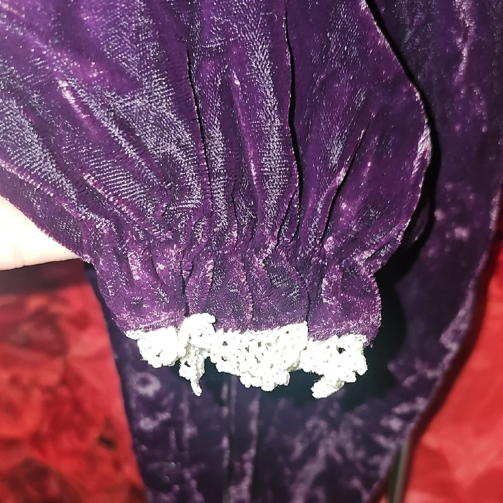 First Impressions charming velvet
